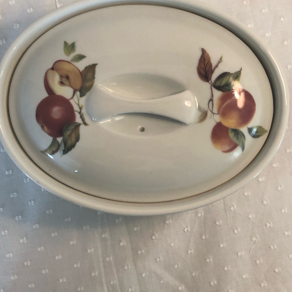 Rare Cordon Blue Bia Fruit Design covered casserole dish with lid